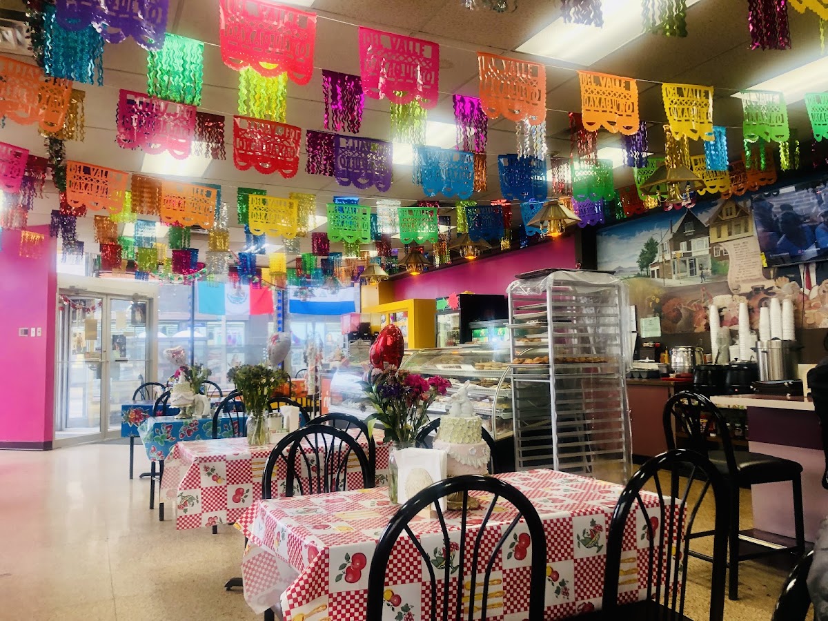 Del Valle Oaxaqueño Restaurante & La Casa Del Pan #2