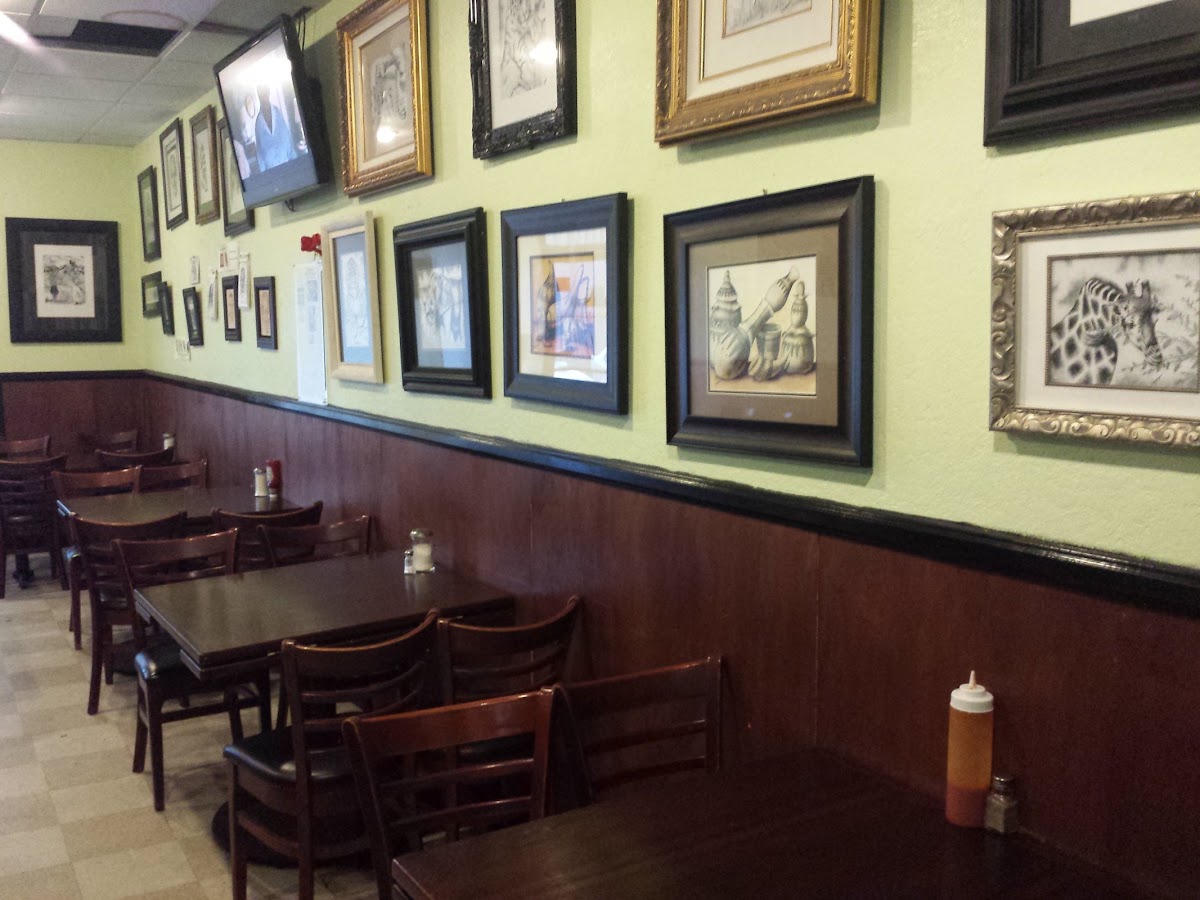 Kenyan Cafe And Cuisine