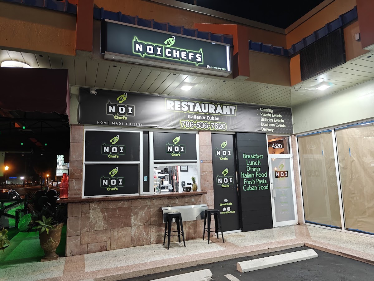 Nino's Plaza